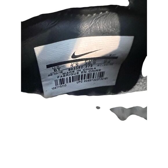 NIKE MERCURIAL VICTORY VI CR7 Soccer  Boots Cleats size 6 Youth - Picture 6 of 11